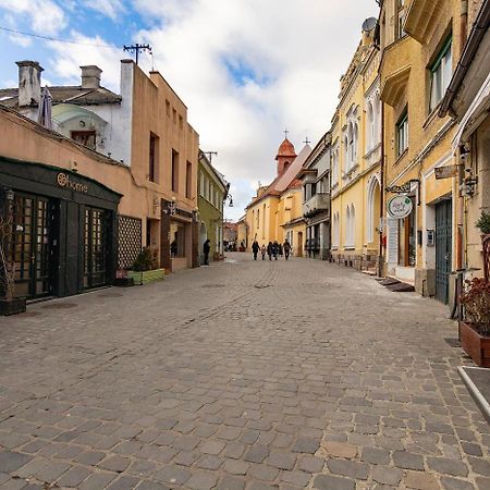 Old Town By Mm Host Braşov Exterior foto